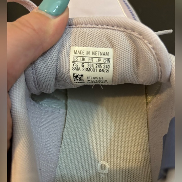 Adidas Retrorun Running Shoes Mauve/Orbit Violet Women Size 7 1/2 - Picture 7 of 7